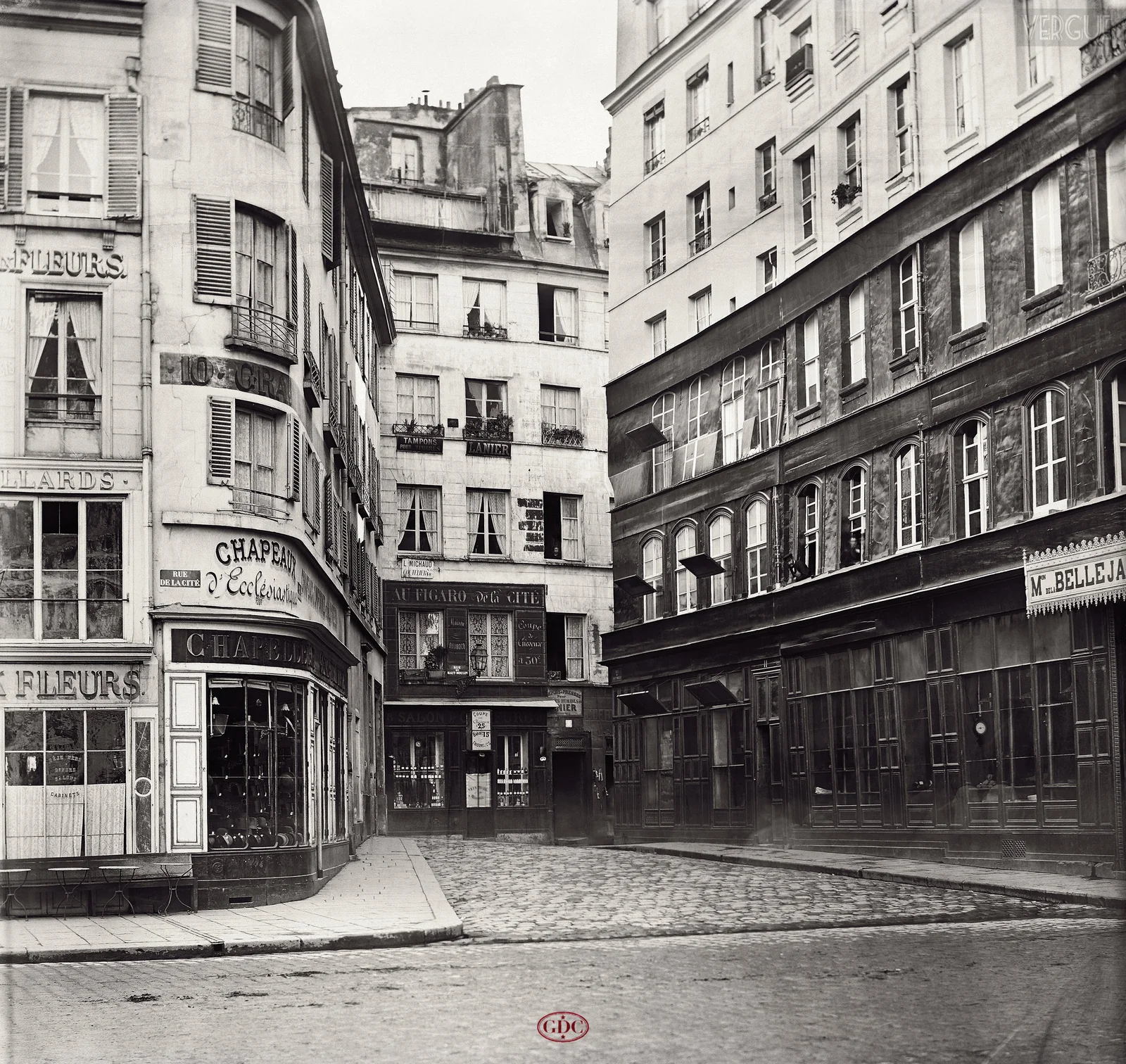 Rue du Haut-Moulin, du marché aux fleurs — Charles Marville