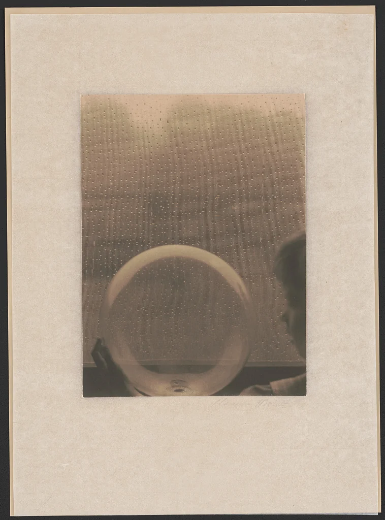 Gouttes de Pluie (Gouttes de Rosée) — Clarence H. White