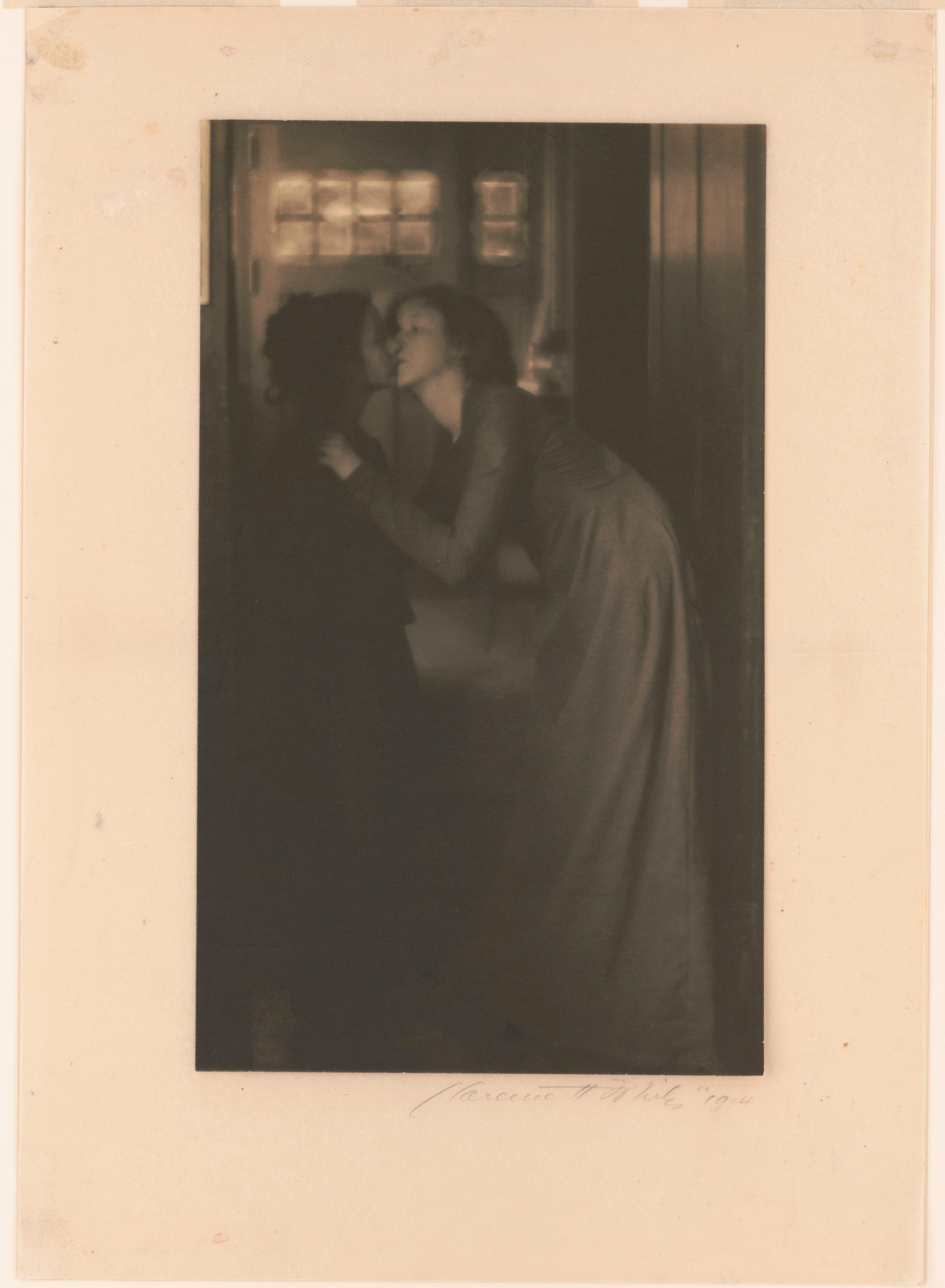 Le Baiser, Terre Haute, Indiana — Clarence H. White